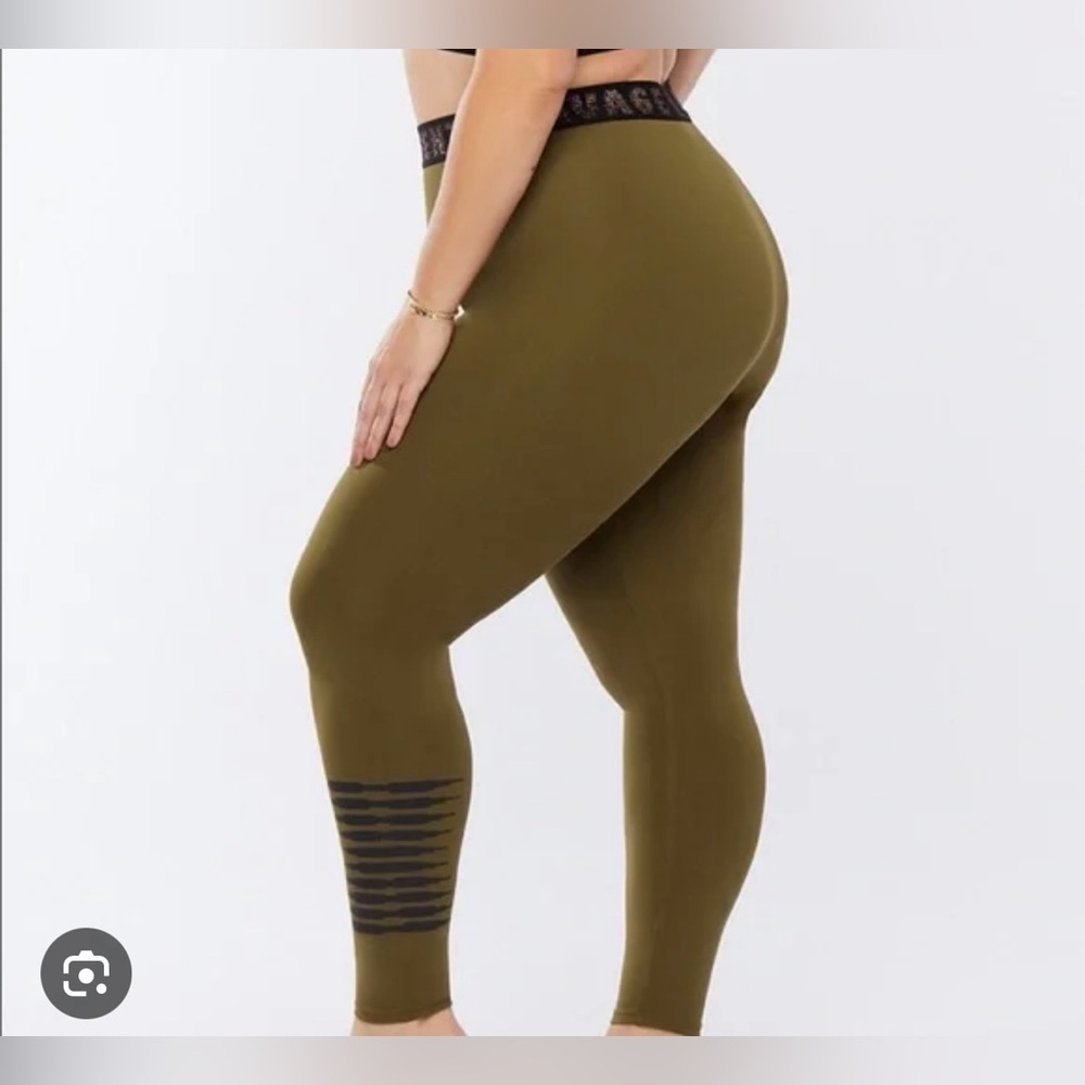savage x fenty leggings Logo Stretch Waistband Size Large/Xlarge Military Green